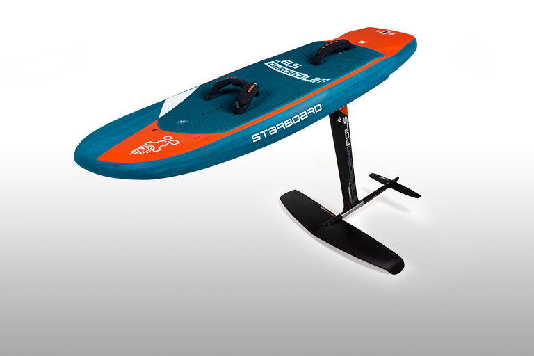 Starboard x Airush FreeWing - 画期的なウイングフォイルデザイン
